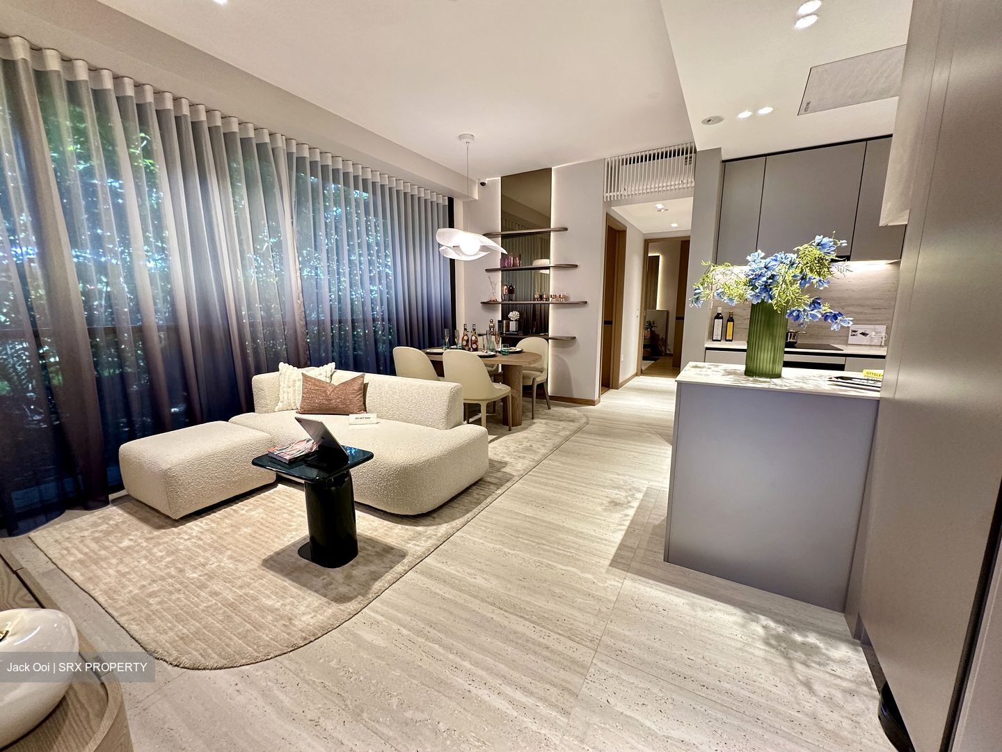 8@BT (D21), Condominium #441226011